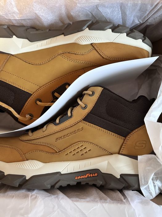 Ghete piele Skechers