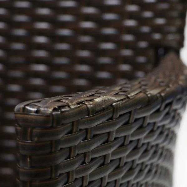 Кресло-стул плетенный из ротанга с подушками (коричневый)