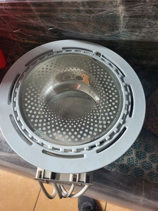 Продам лампа лэд teksan