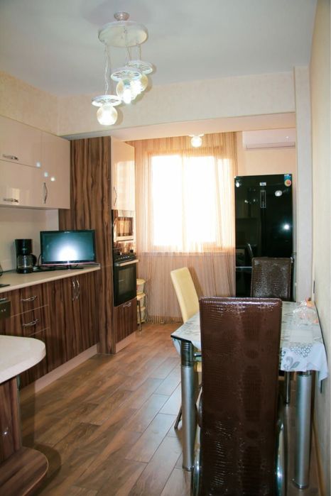 Сдаётся кв Чарх Камолон Новза Масжид 2/2/5 ро-н Чиланзарский !! 237