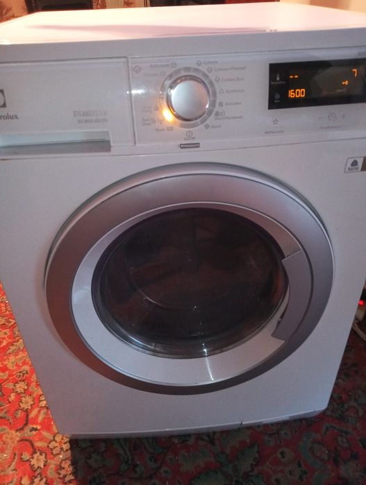 Сушилня с пералня.,Електролукс