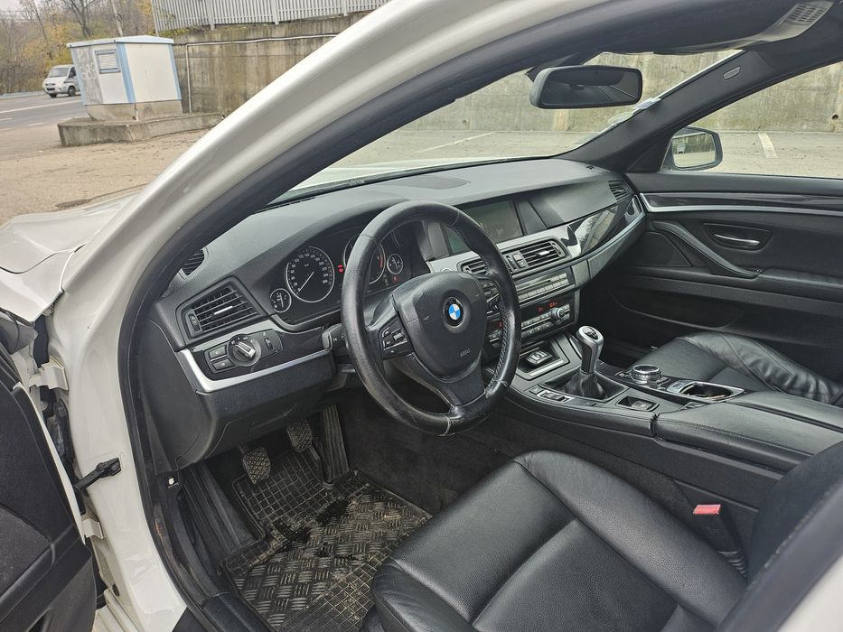 Bmw 520 D 2013 Cu revizia făcută