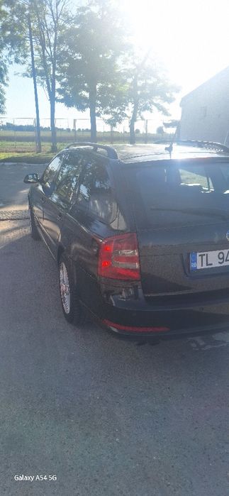 Skoda octavia  2