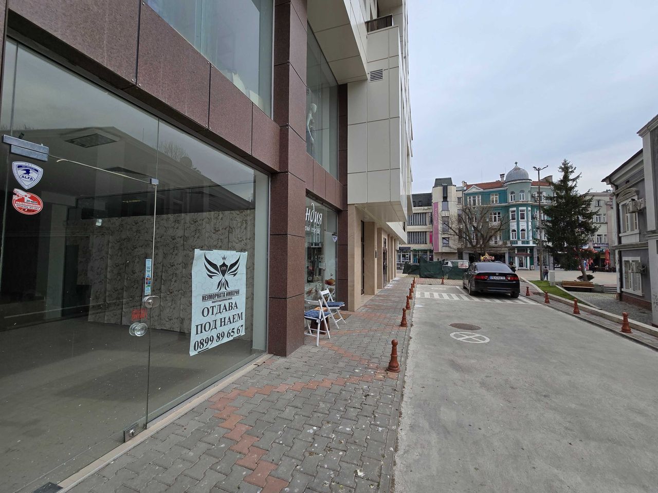 Дава се под наем Офис в Асеновград - 40 кв.м за 310 € - Снимка #6