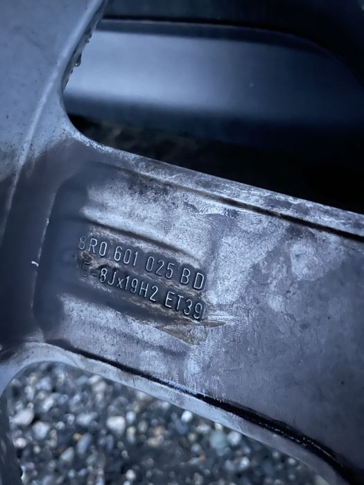 Jante Audi Q5 R19 + Anvelope Pirelli 235/55/19 aproape NOI