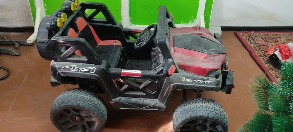 Продается детская машина