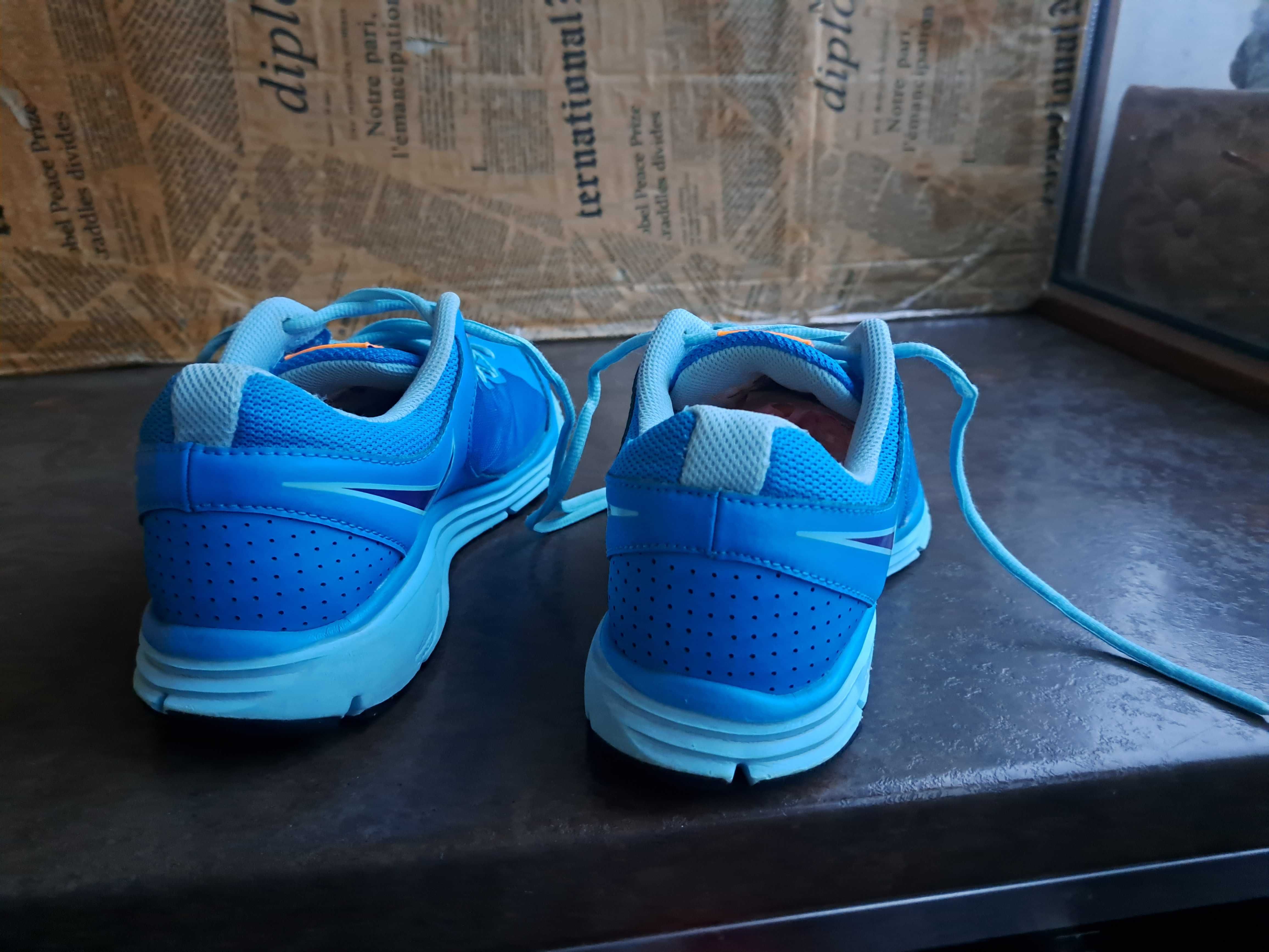 №38 Nike-маратонки,кецове,спортни обувки,найк