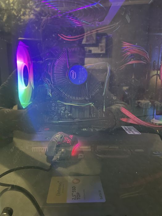 Vand Pc gaming+Monitor