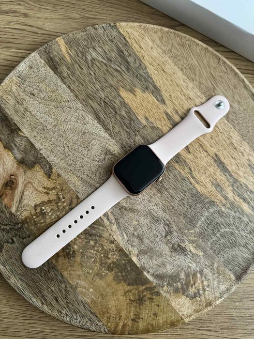 Apple Watch SE 44mm