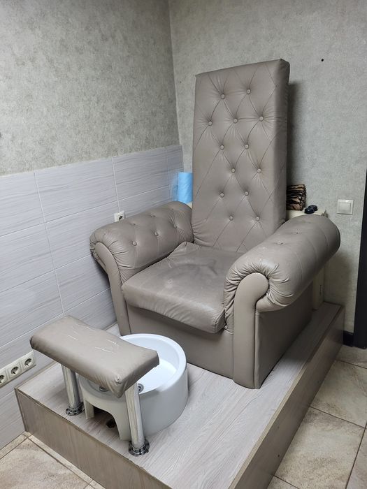 Педикюрное кресло