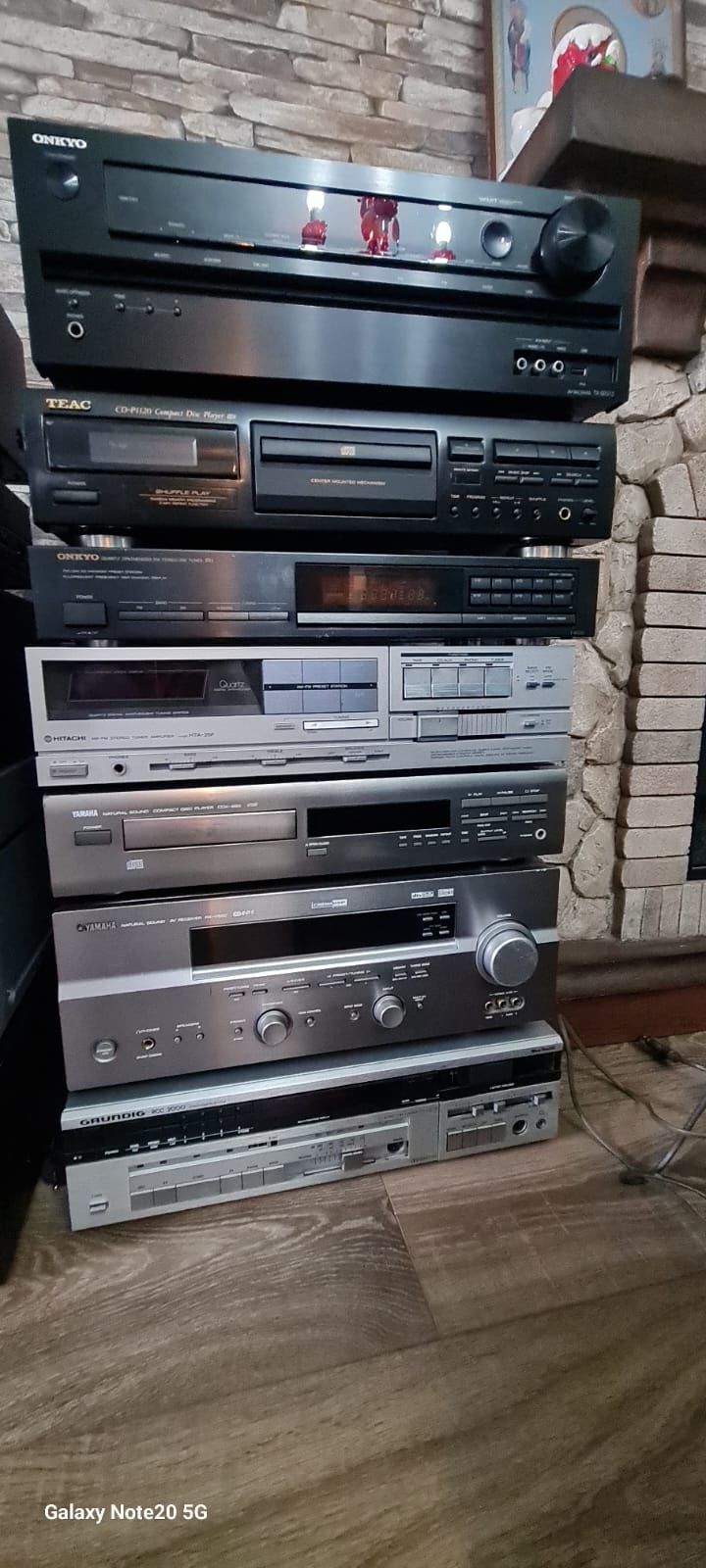 Vând CD-player, Tuner,Deck uri, Amplificatoare etc