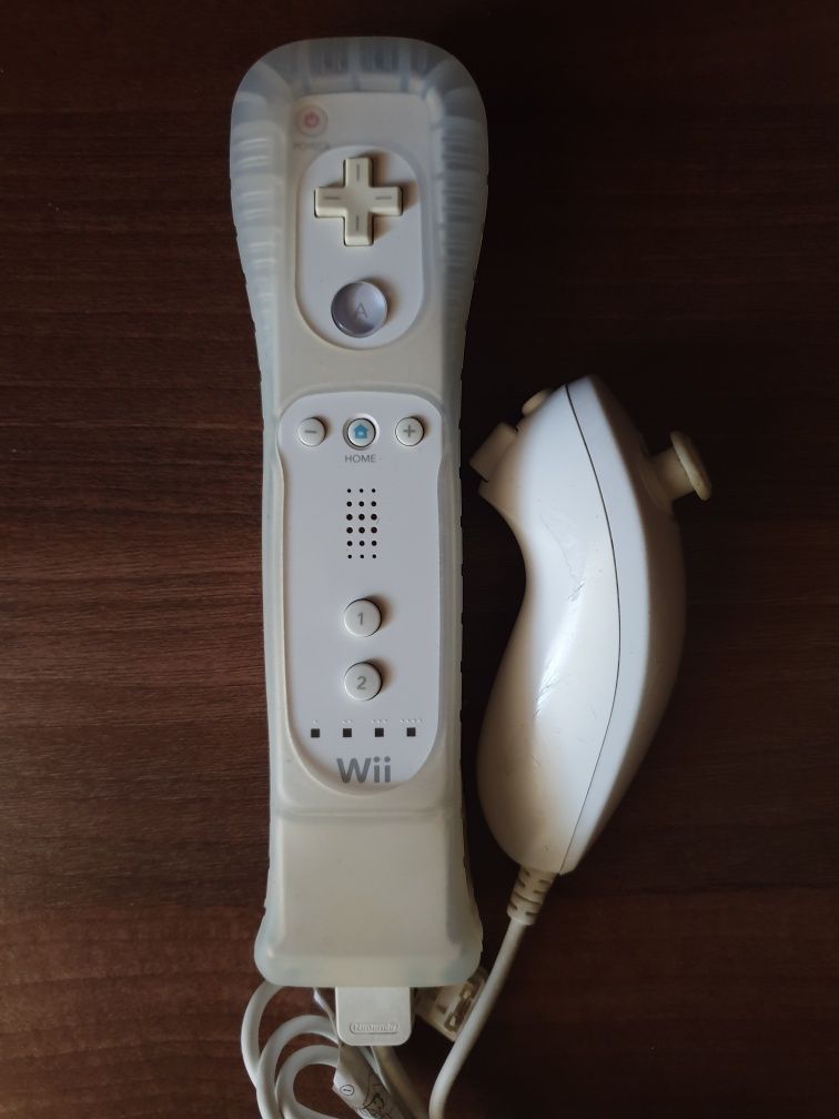 Set Wii Remote Plus, Nunchuck & Husă Nintendo Wii