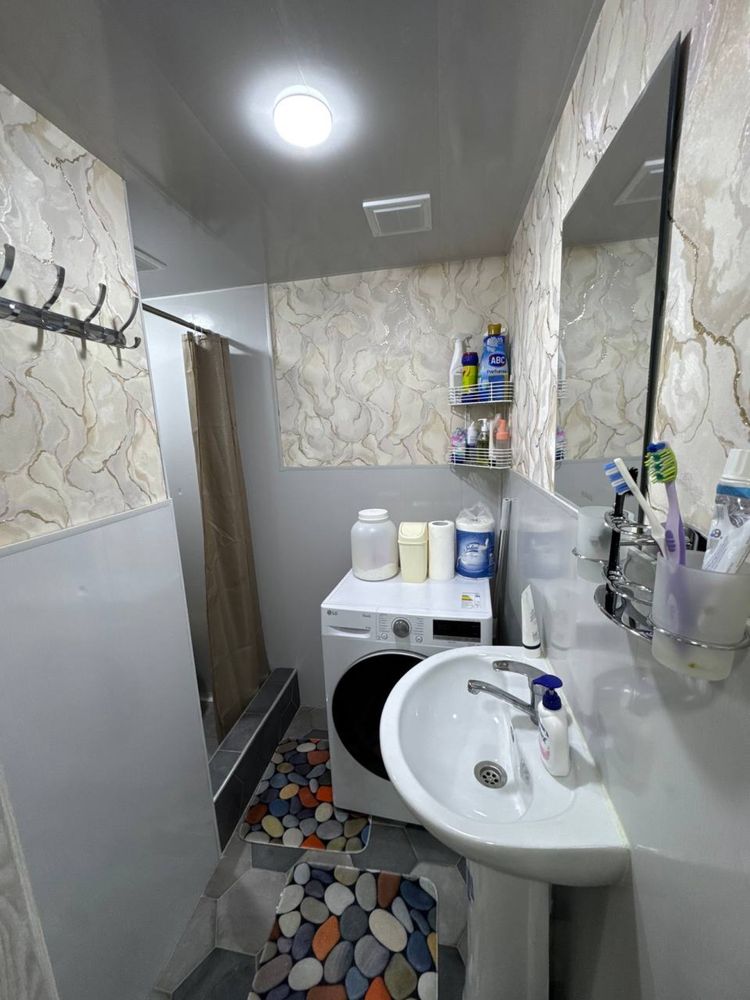 Продается квартира Саламатина Братские могилы