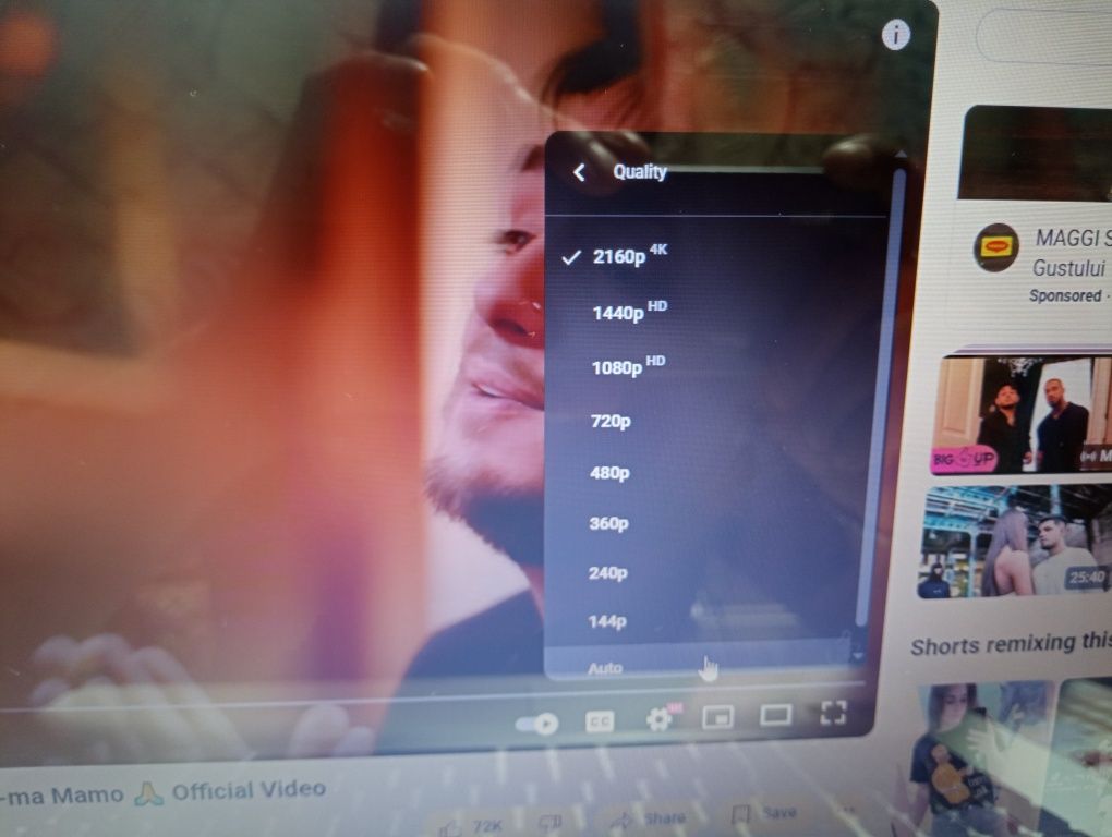 Vând schimb laptop asus