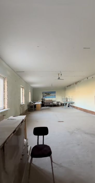 Брунги автовокзал, здание сатылады