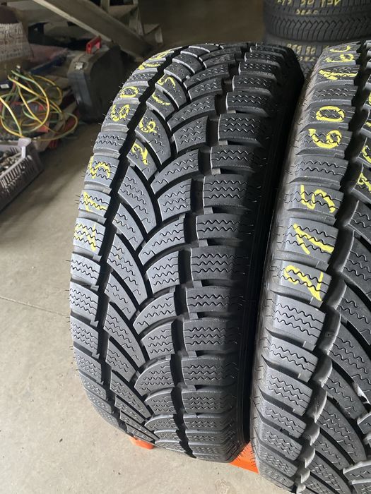 Anvelope iarna 215/60/16C Vredestein Comtrac Winter 215 60 16C R16C