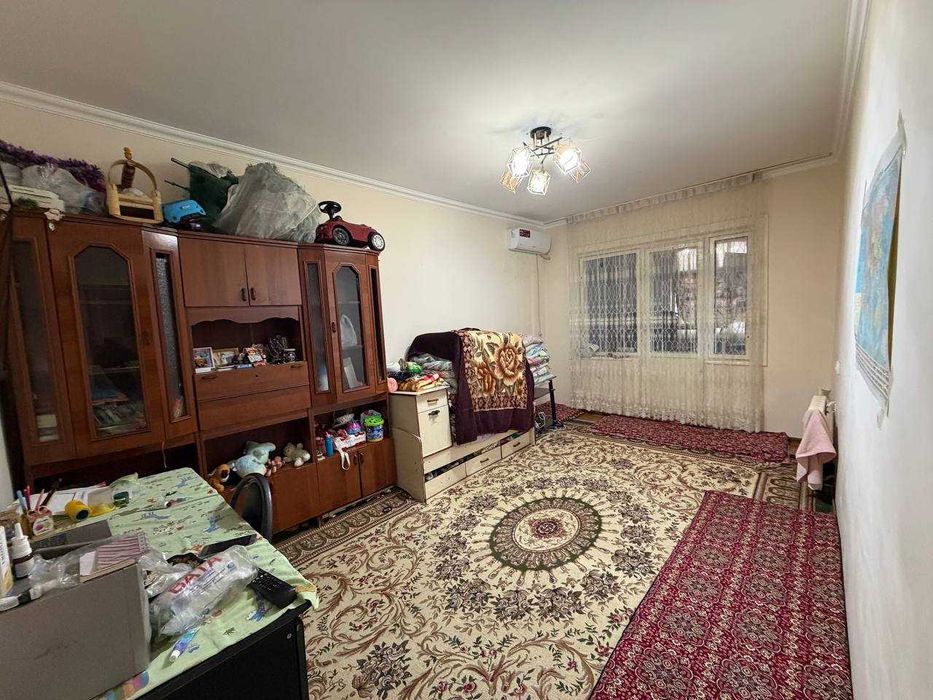 Продаётся 2х комн квартира на 5 этаже Ор-р 7 гузал Динамо