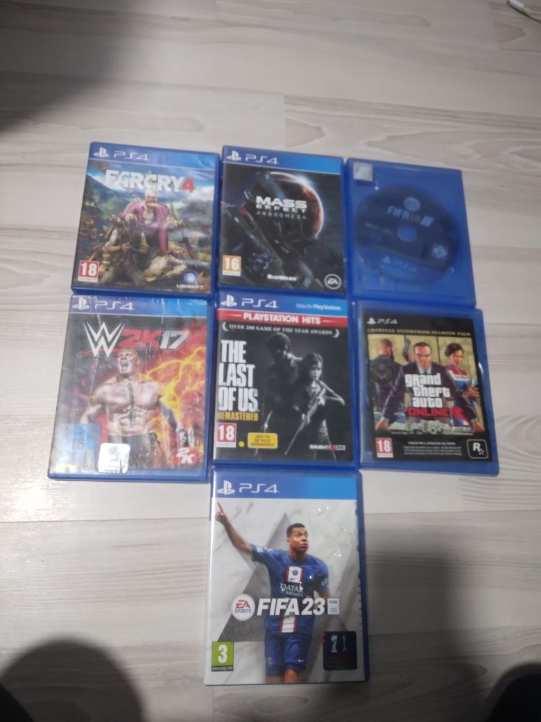 Vând Ps4 500 GB Urgent!!