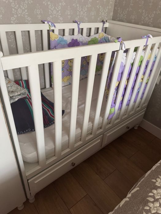 Манеж с комодом в хорошем качестве