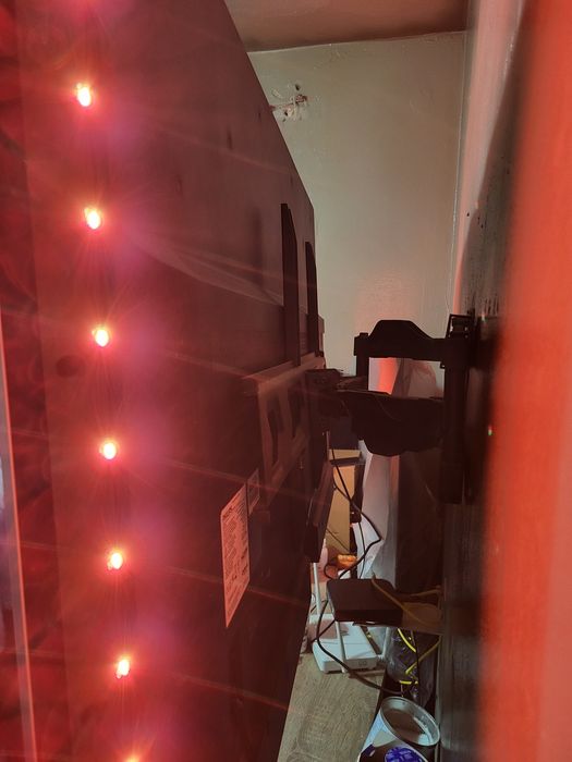 Продавам телевизор Philips 55 Ultra 4K