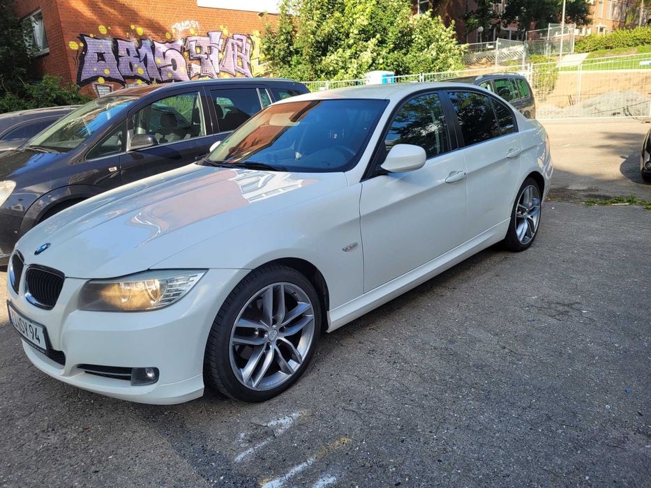 BMW E90 schimb Variante