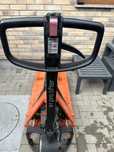 Vand liza, transpalet electric Toyota