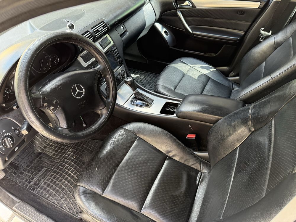Mercedes Benz C 220