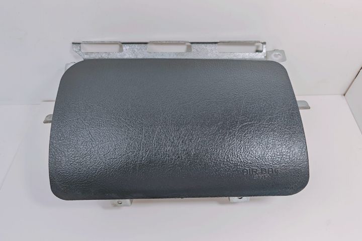 Airbag pasager 7700437526C Renault Symbol prima generatie (facelift)