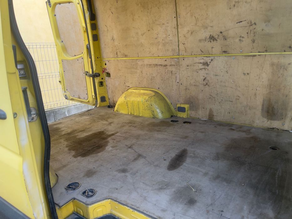 Autoutilitara Mercedes Sprinter 209