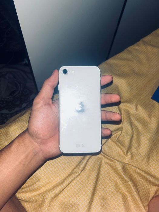iPhone SE 2020 64 gb