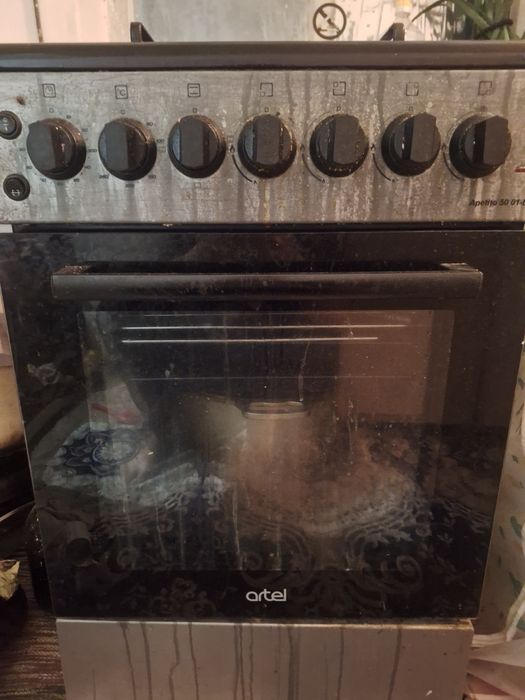 Продам газ плиту б/у