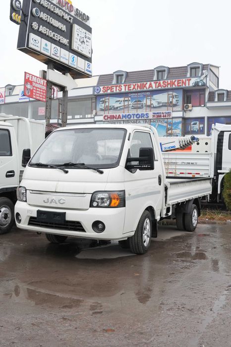 JAC X 200 Rasrochka ochildi