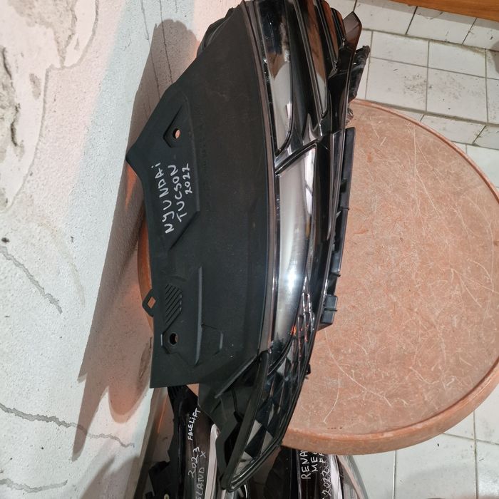 Hyundai Tucson 2022  десен фар дневна светлина