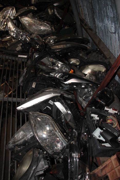 фар / фарове втора употреба за автомобили