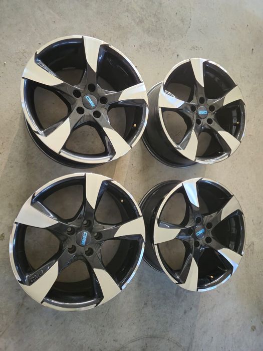 Jante CMS bicolore 5x112 R18 Audi Mercedes Skoda Vw Seat / ca și noi