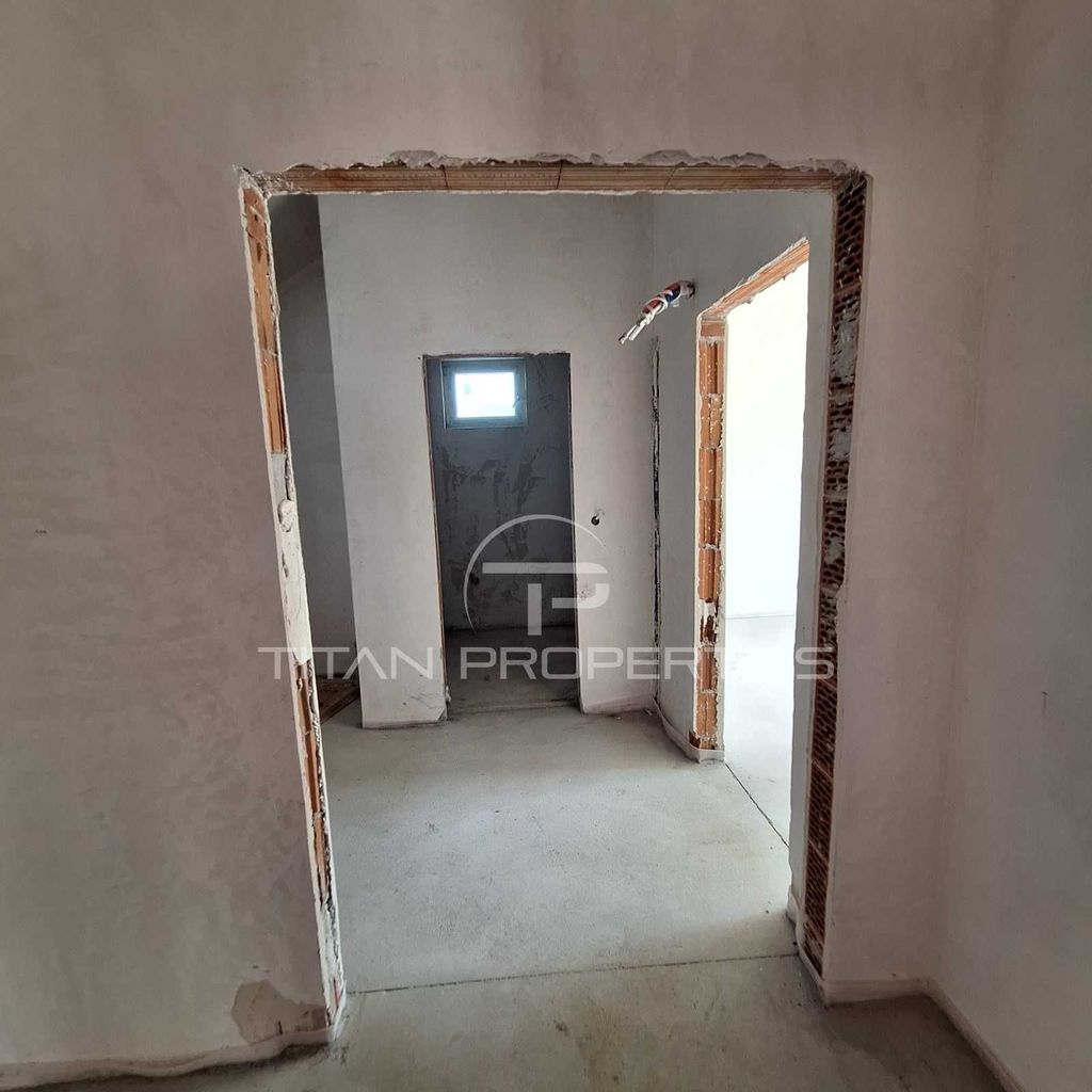 Продава се Къща в Пловдив, Тракия - 291 кв.м за 1014 €/кв.м - Снимка #5