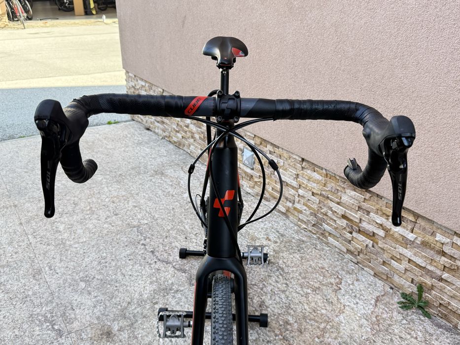 Cube Cross Race гравел размер 61 скоростна система Shimano 105 2x11
