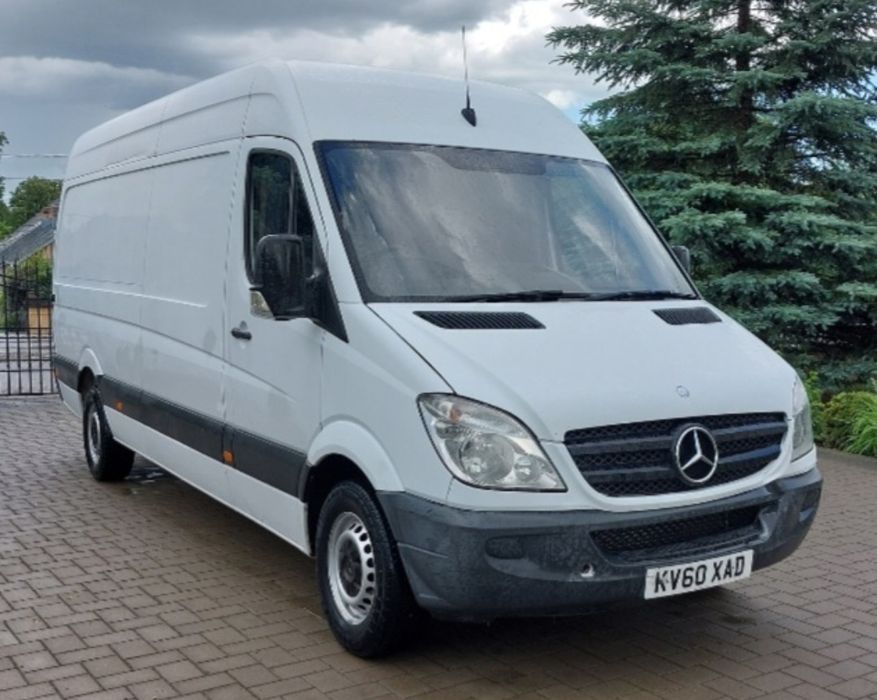 Mercedes Sprinter Am 2 bucati 313 cdi din 2013 motor 2.2 Euro 5 Anglia