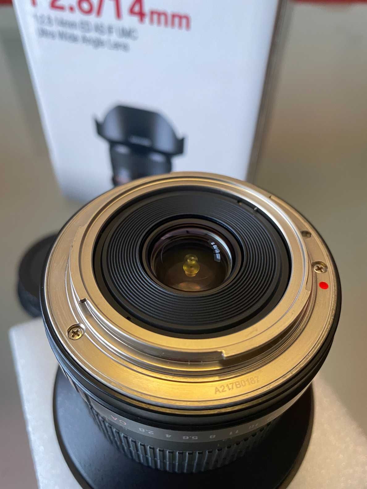 Samyang 14 mm f/2.8 ED AS IF UMC Canon EF-mount