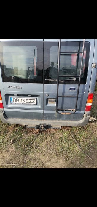 Cârlig remorcare Ford Transit