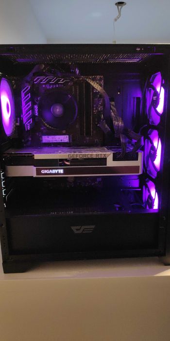 гейминг компютър NVIDIA rtx 3080 10g/ryzen 5 5600/16gb/1TB nvme