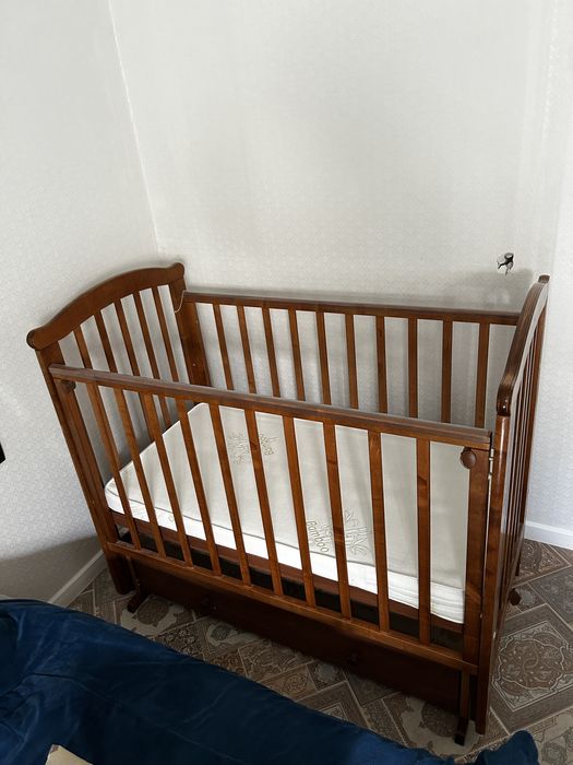 Кроватка маятник