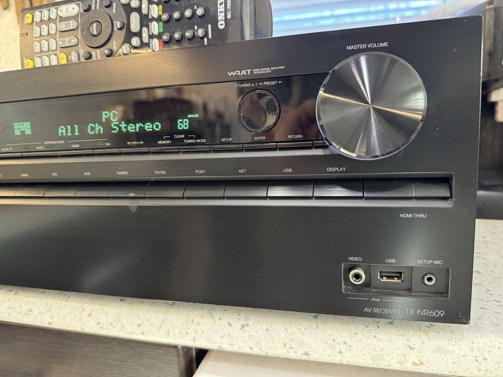 Onkyo TX-NR609 качествен ресивър