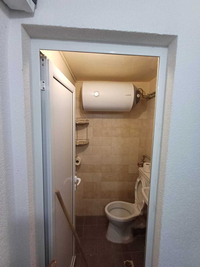 Дава се под наем Двустаен апартамент в Свиленград - 38 кв.м за 306 € - Снимка #9