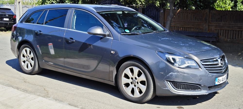 Opel Insignia Sports Tourer 2014