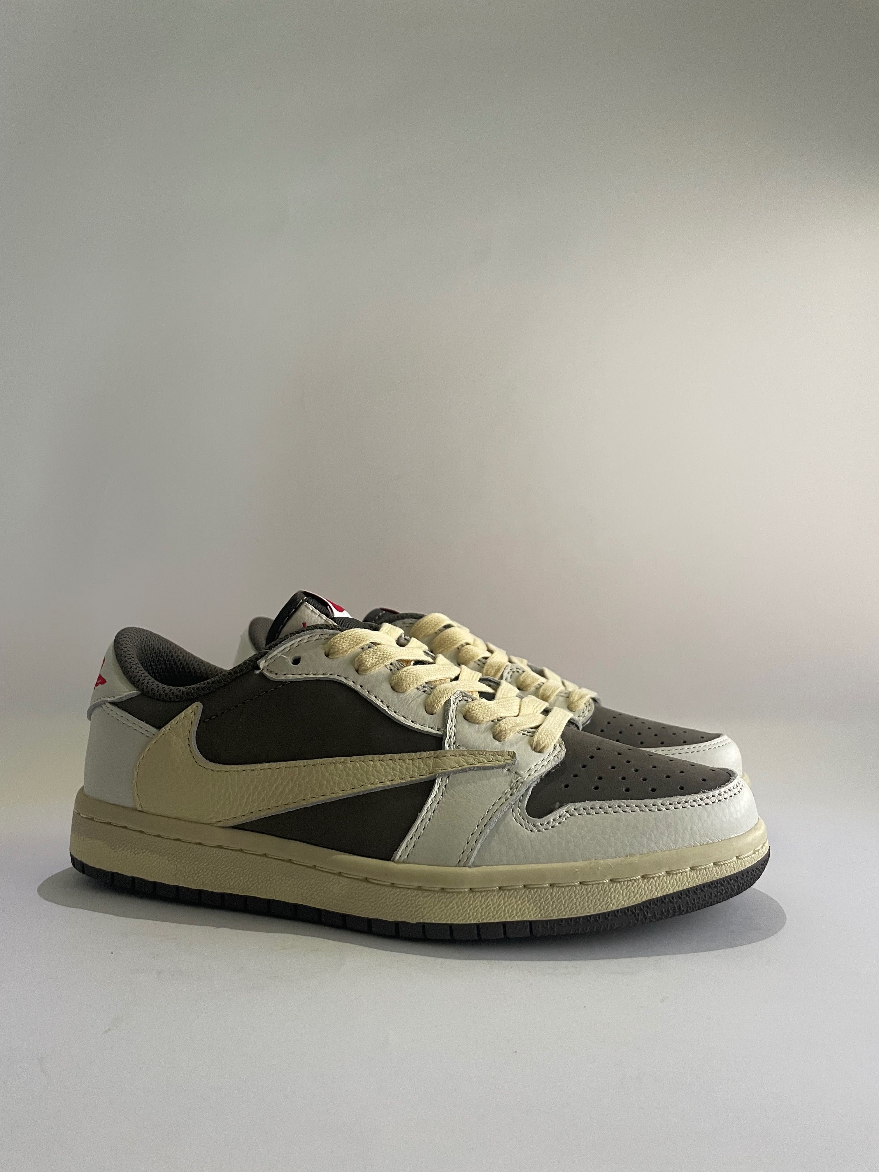 Jordan 1 Reverse Mocha