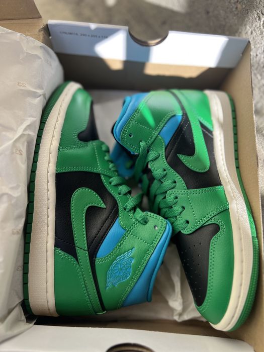 Nike Jordan 1 Mid SE