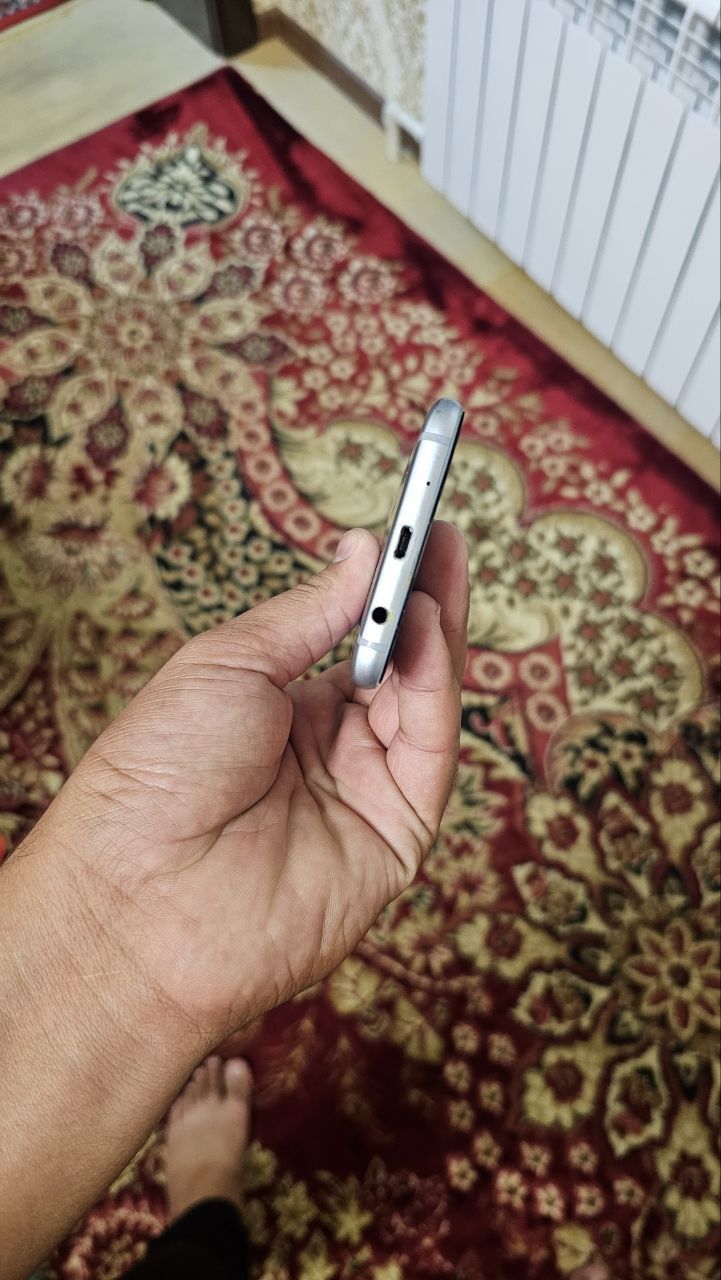 Samsung J 5 2017 sastyanas zo"r iwlap turgan telfon