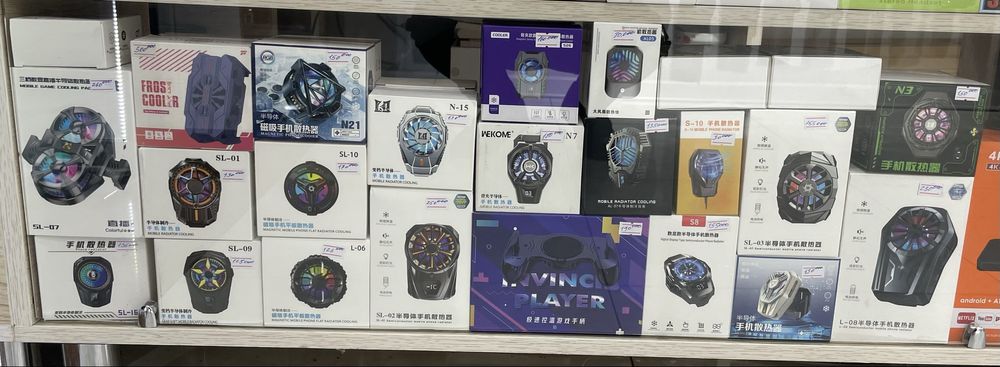 Telefon uchun kullerlar keng asartiment