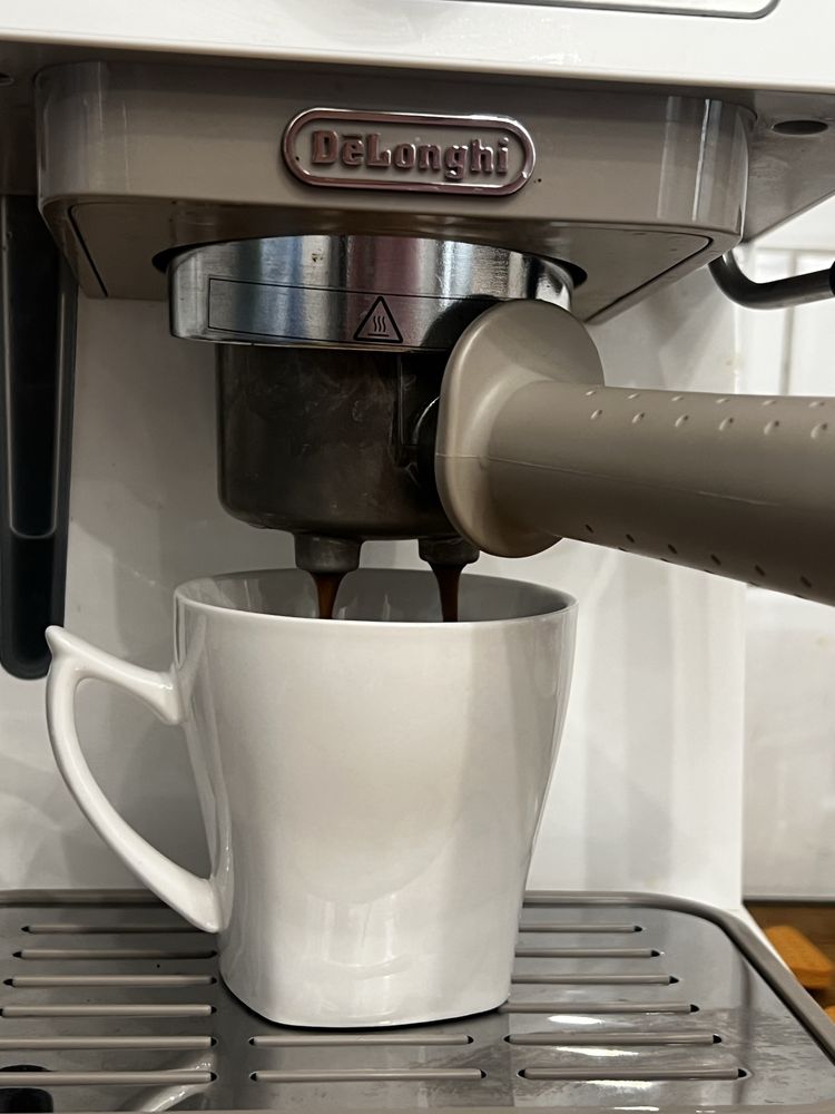 Кафемашина Delonghi